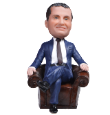 Статуэтка по фото | Подарок мужчине боссу «В кресле» - фото 1