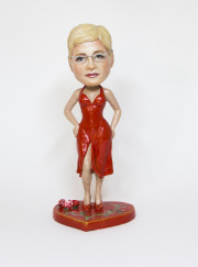 Статуэтка по фото | Подарок женщине «В красном платье» - фото 1