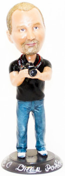 Статуэтка по фото | Подарок фотографу — режиссеру «Орлиный глаз» - фото 1