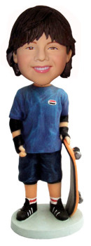 Статуэтка по фото | Подарок скейтбордисту «Роллерсёрфер» - фото 1