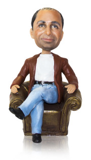 Корпоративные подарки по фото  «Начальник в кресле» - фото 1