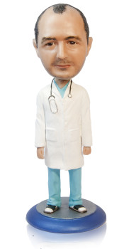 Статуэтка по фото | Подарок врачу «Заботливое сердце» - фото 1